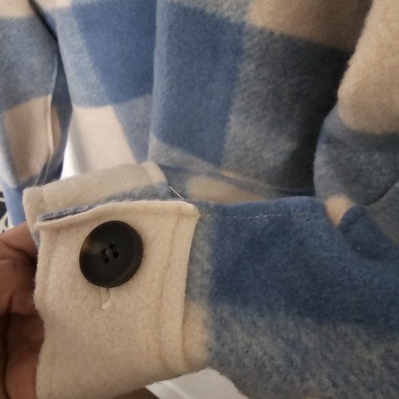 Elan Shacket Size L - Picture 6 of 6